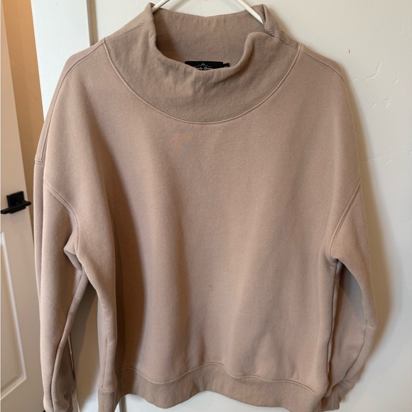 Elegant Beige Women's Cowl Neck Sweater - Picture 1 of 6